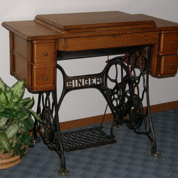 Singer Sewing Machine