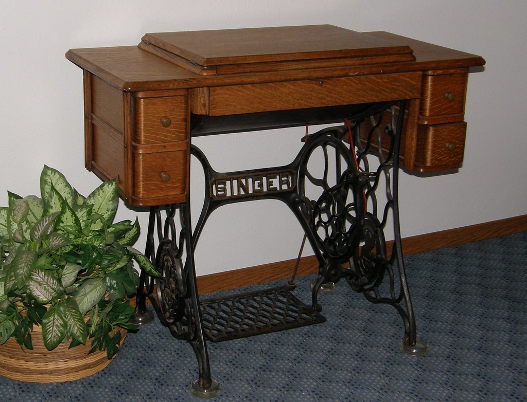 Singer Sewing Machine Singer Sewing Machine